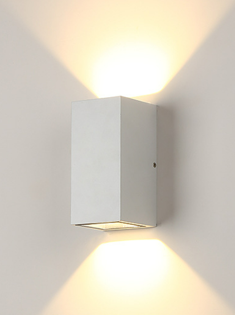 Outdoor Wall Light WL19015E